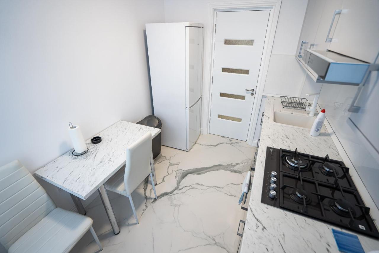 סוסאבה Gabi Apartament מראה חיצוני תמונה