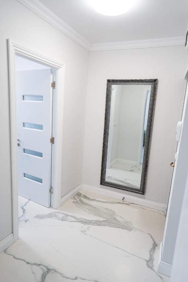 סוסאבה Gabi Apartament מראה חיצוני תמונה